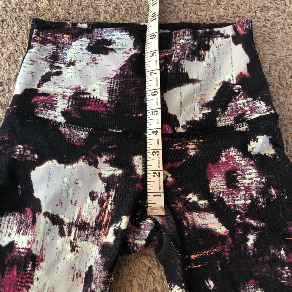 Lululemon Wunder Under High Rise Pant - Picture 4 of 8